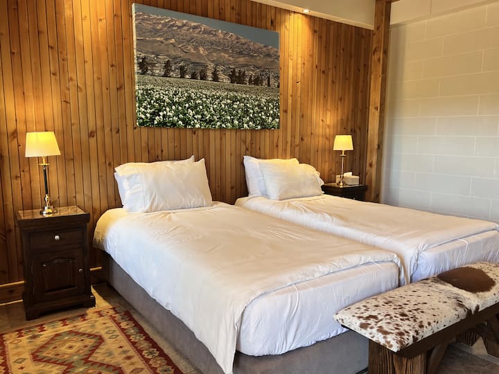 สามารถจัดเตรียมเตียงแฝดแทนเตียงคิงไซส์ได้