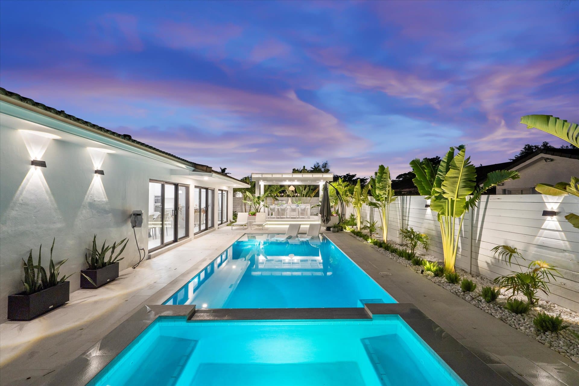 Chic Miami Luxe Villa - with Pool & Outdoor Oasis