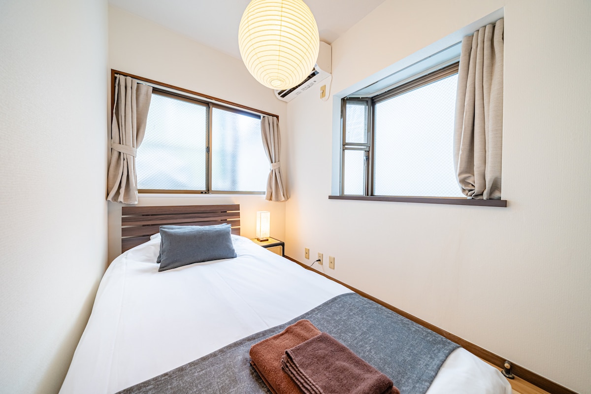 საძინებელი 2