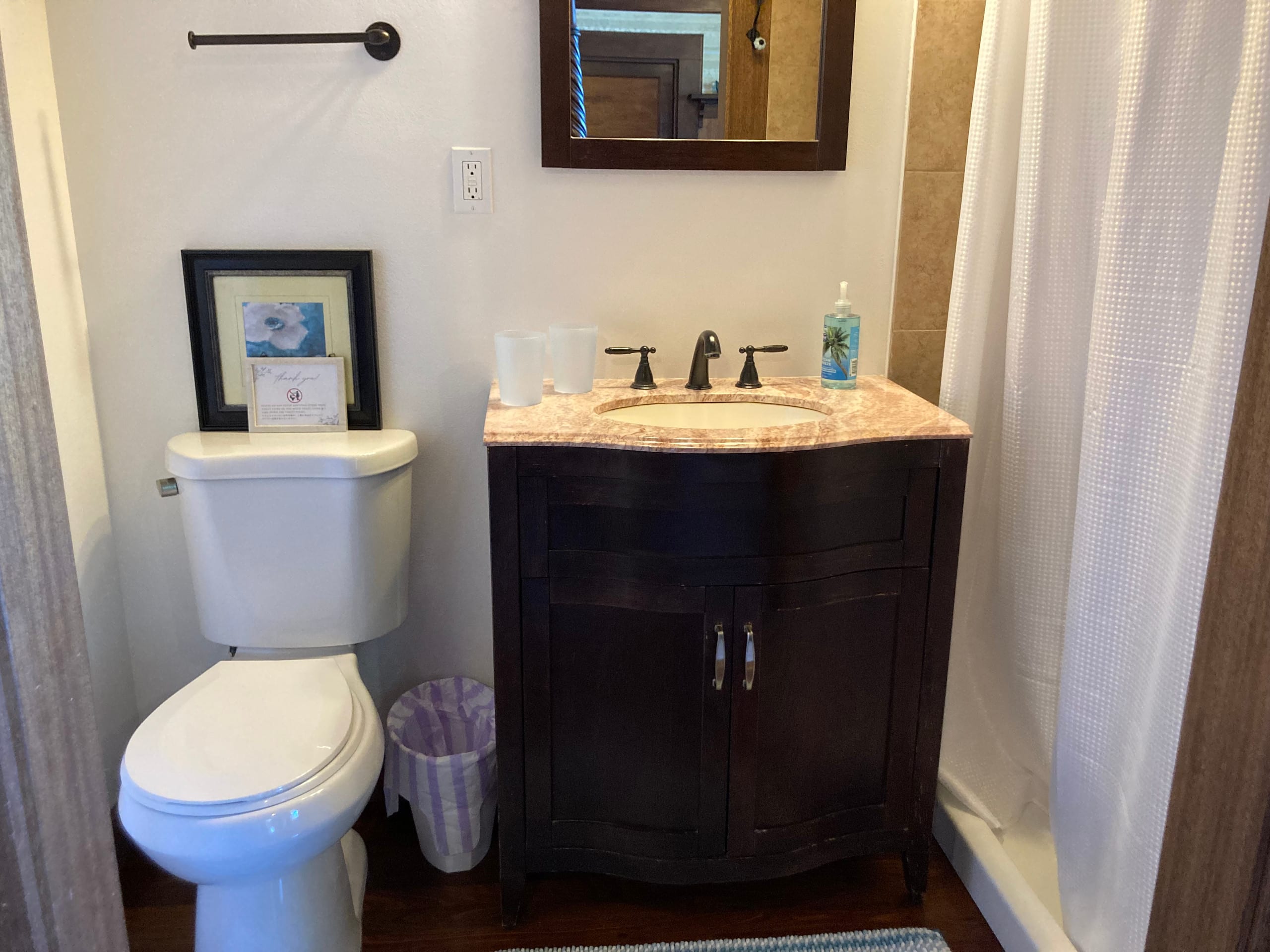 Hilo Bay Oceanfront B&B (Suite #2) King Bay View - Photo 13