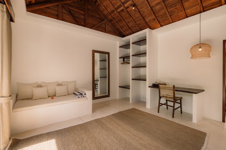 Bingin - Uluwatu. Beautiful Garden Suite - Indonesië
