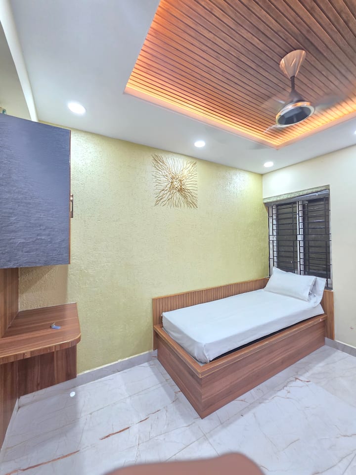 Gih_ac Studionearbeach_with_kitchen_1washroom - Puri
