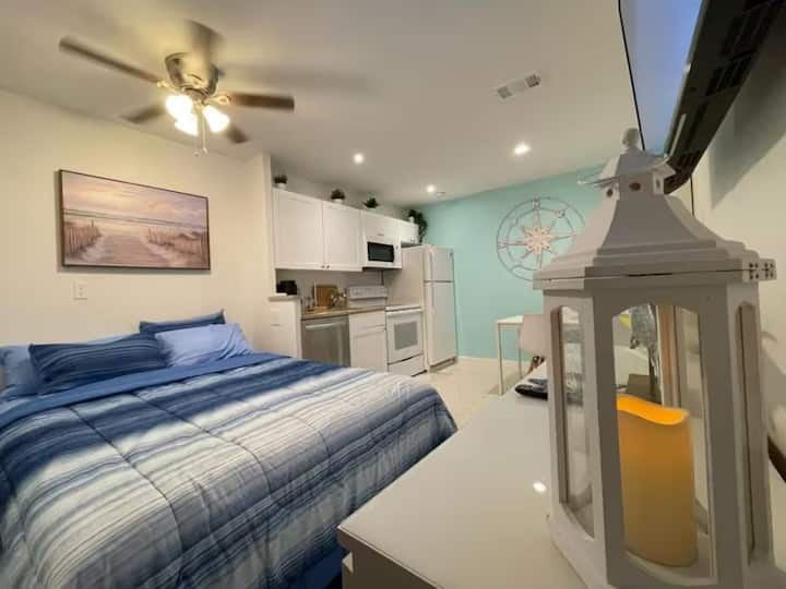 Cozyaqua Studio -*5 Min To Beach* - Fort Lauderdale