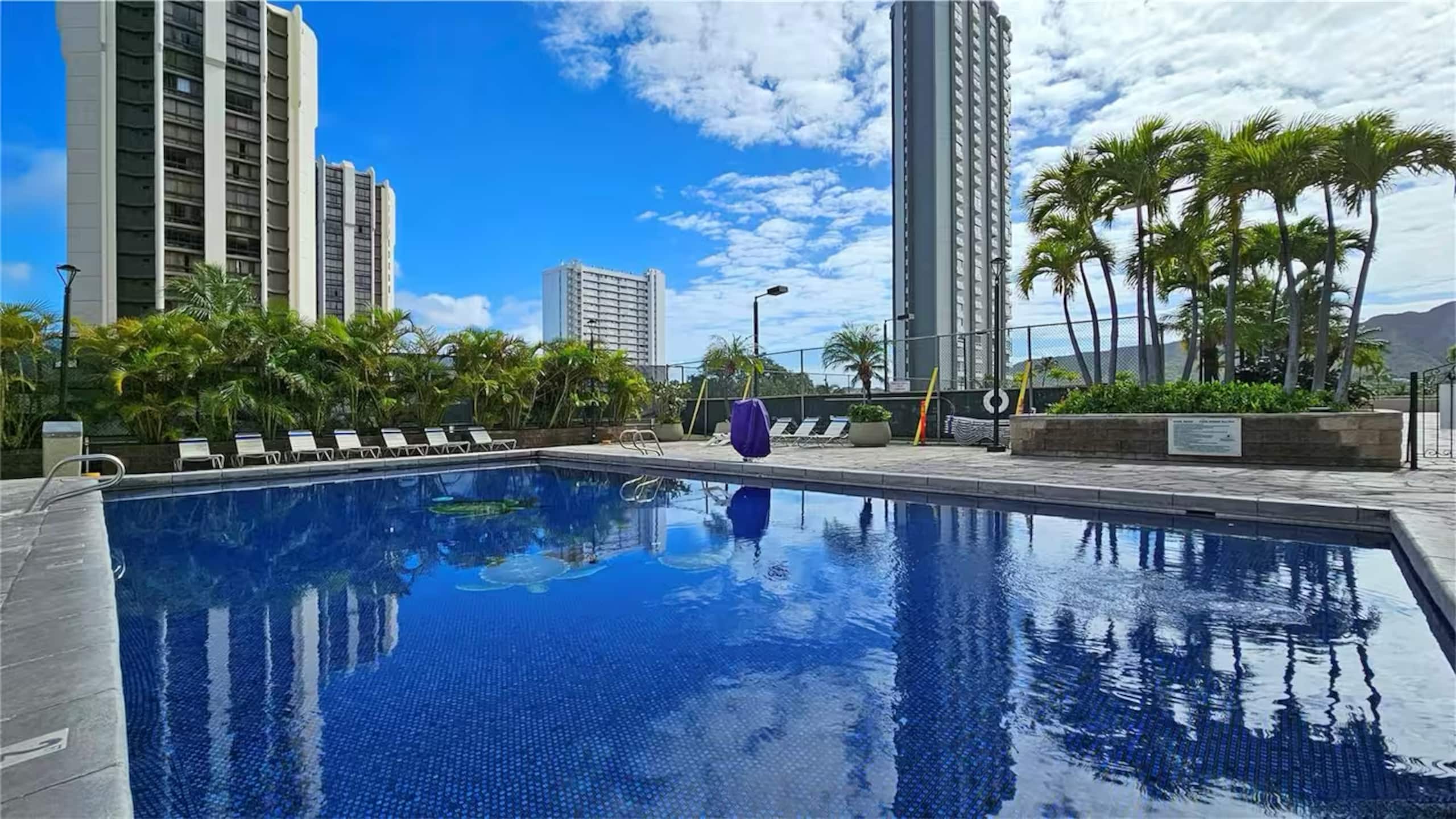 17F-Grand Diamond Head View-2BR-Waikiki w/Parking! - Image 72