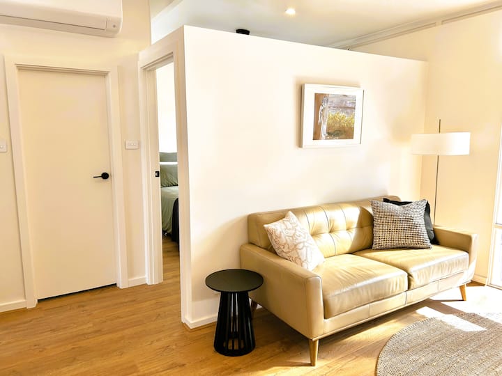 Stunning Modern Self-contained Apartment - Crafers