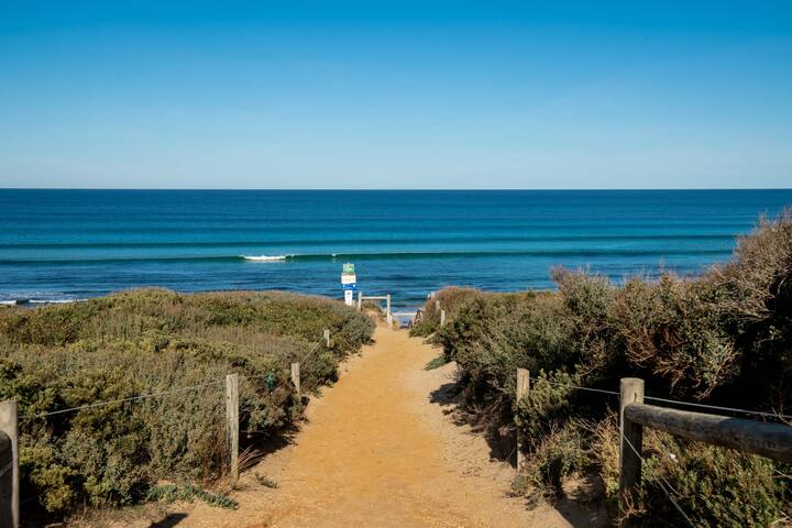 Surf Coast Eco Luxury Retreat -200m from the Beach gallery image 5