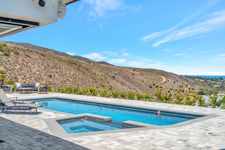 Gated Ocean View Estate gallery image 3