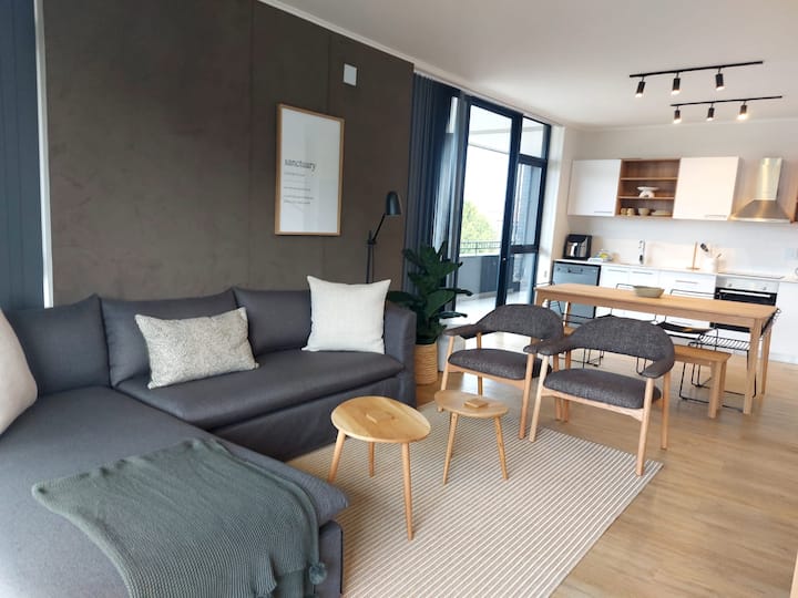 308 The Meadows Luxury Deluxe - George
