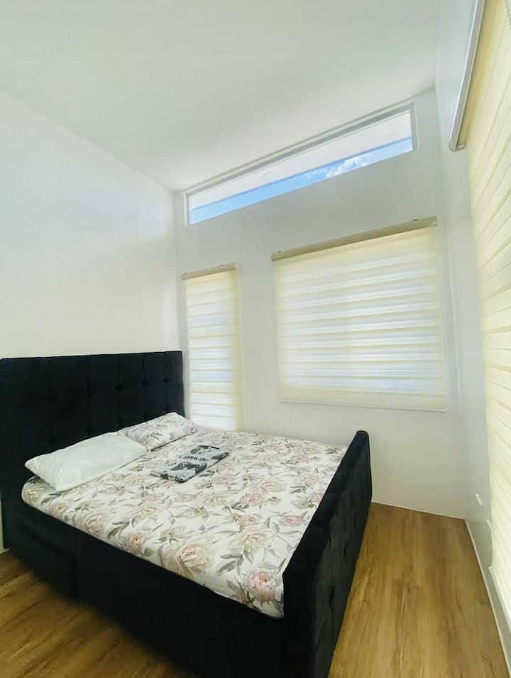 Schlafzimmer 4
