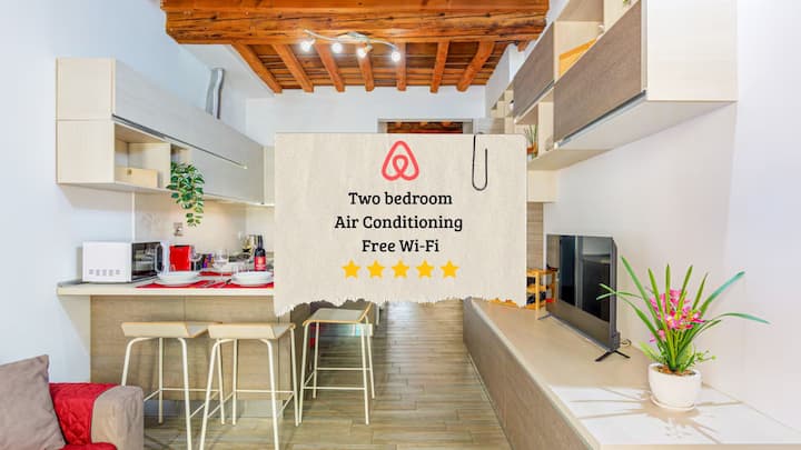 Grand Apt S.croce Pour 6, Central, A/c & Wi-fi - Florence