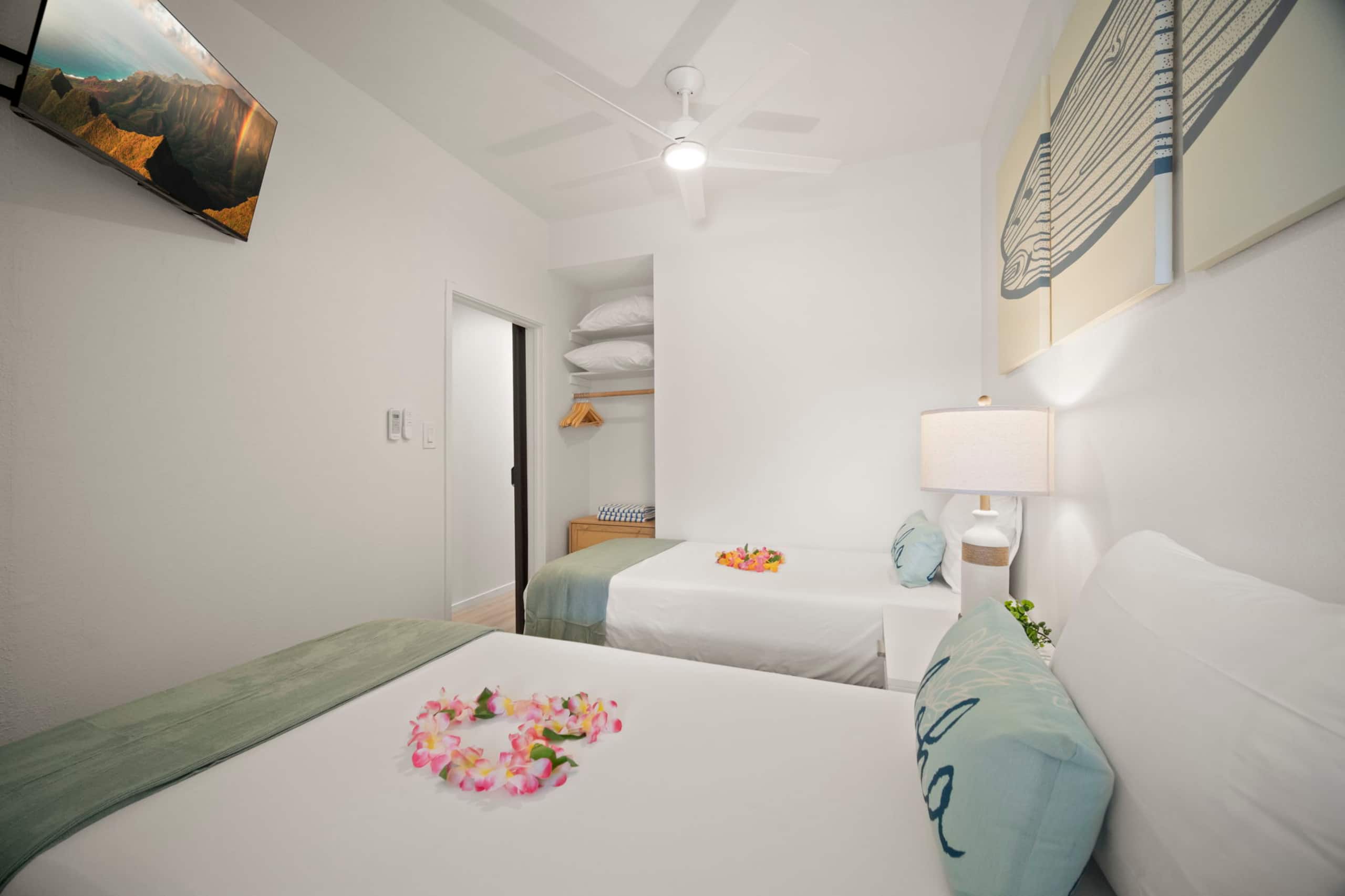BRAND NEW Remodeled 2/2 Beach Family Getaway w AC! - Photo 29