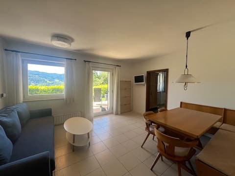 Top Airbnb: Villa Dorfer, Wohnung 4 Latemar in Völs Am Schlern
