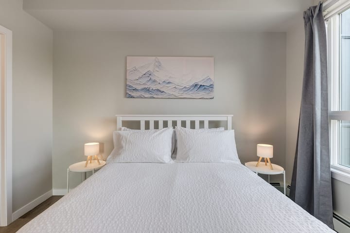 Priestranný primárny apartmán!