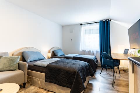 Erfolgreiche Airbnb-Immobilie: Central, near the main train station, supermarket + train + to Vahrenwalder in Vahrenwald