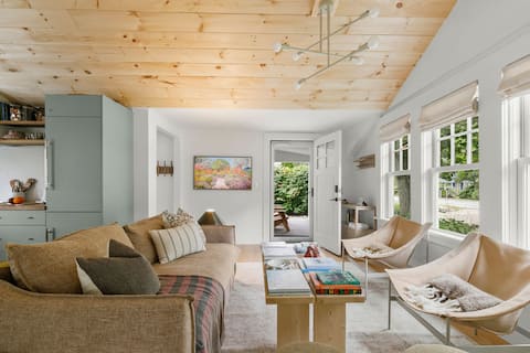 The Salt House • Private Beach