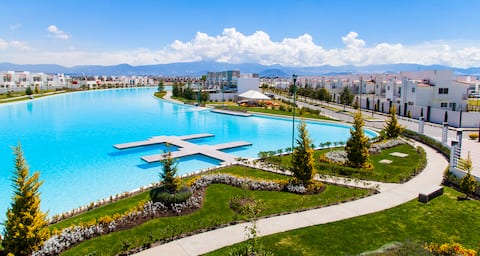 Spectacular House with Terrace and Lagoon in Metepec