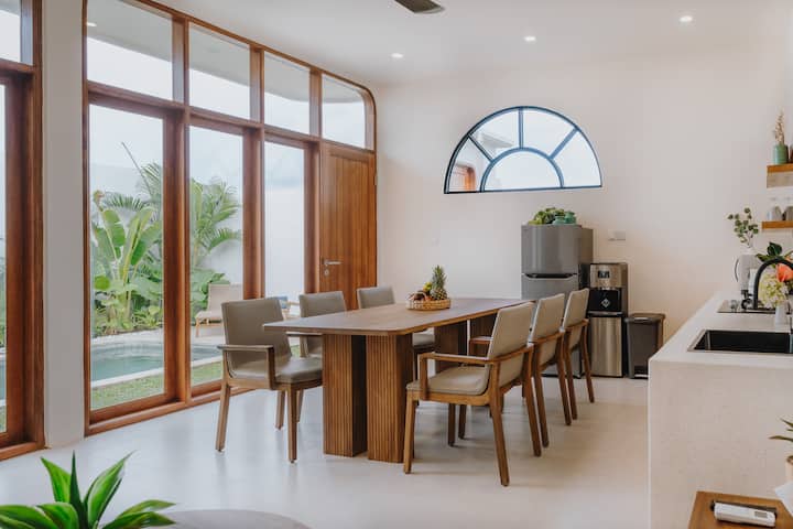 New! Refined Retreat 3br Near Canggu W Privatepool - Bali