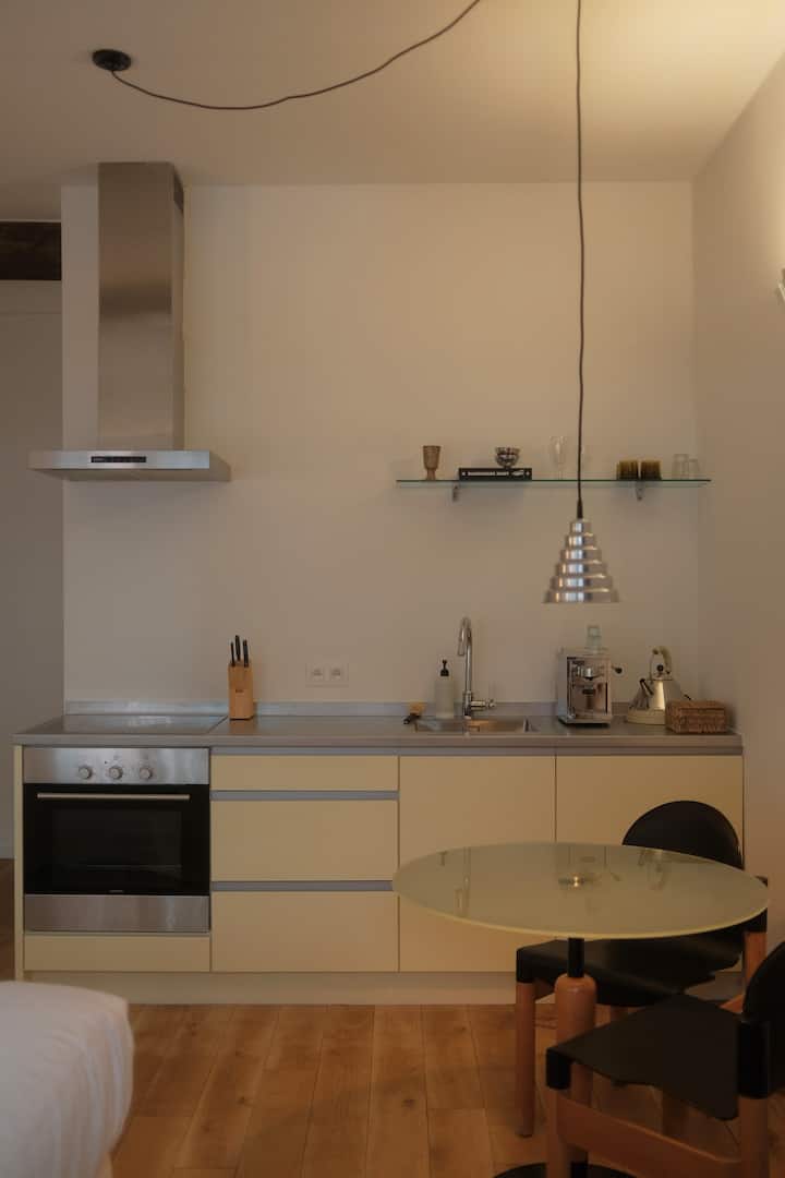 Studio Nolo By Simone Antwerp - Antwerp