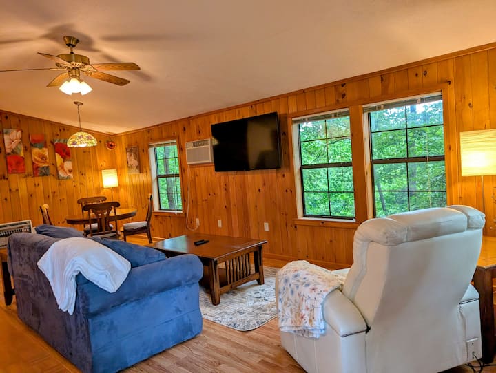 Горният апартамент Всекидневна зона Когато влизате