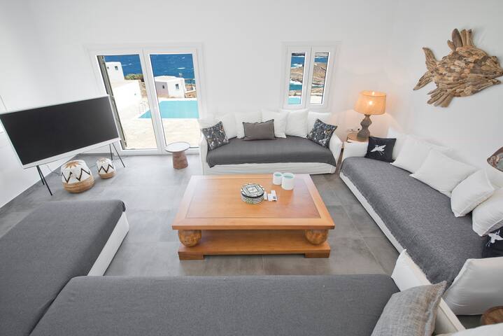 Memos Luxury Living at Kithnos gallery image 4