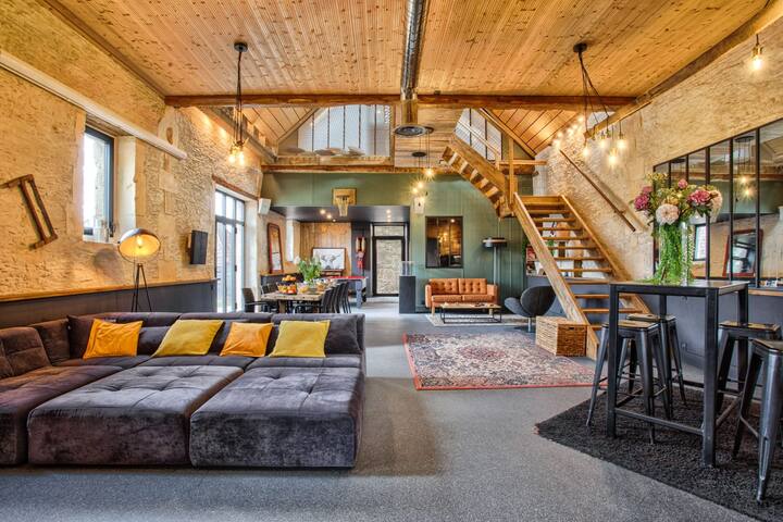 Rose & Thomas Raphael managed Airbnb listing 3