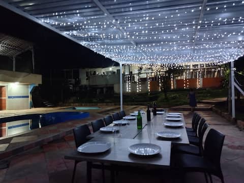 Top performing Airbnb: La Cumbre Farm in El Colegio