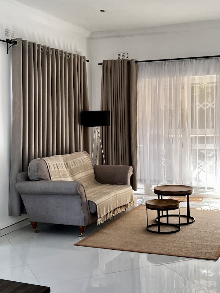 Zambezi Haven, A Warm Welcome Awaits! - Victoria Falls