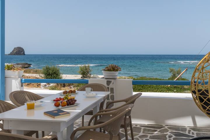 Villa Azzure Horizon in Pollonia gallery image 2