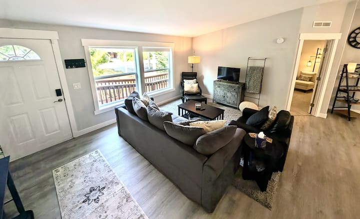 Cozy Gold Bar Homebase For Relaxing, Outdoor Fun - Gold Bar, WA
