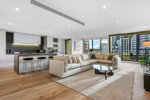 A South Yarra Gem on Chapel St | 3Br 3Ba Apartment