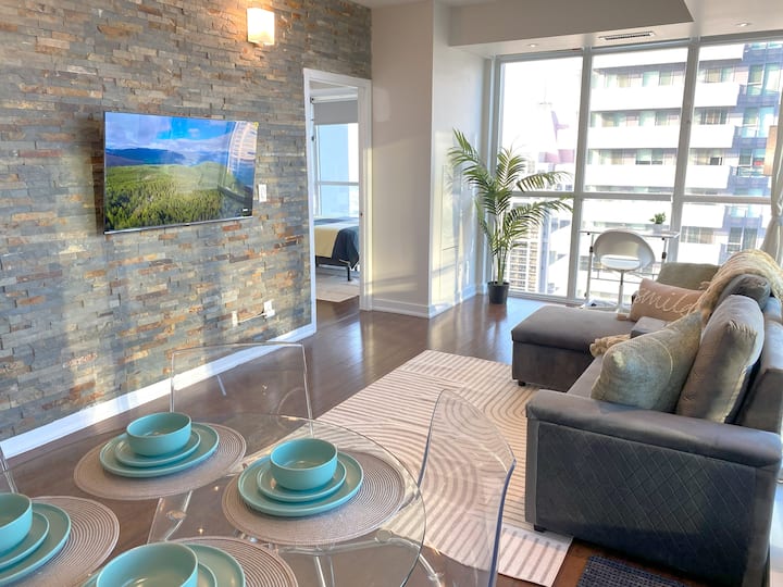 City Centre | Sq1 | Stunning Views | Free Parking - Mississauga