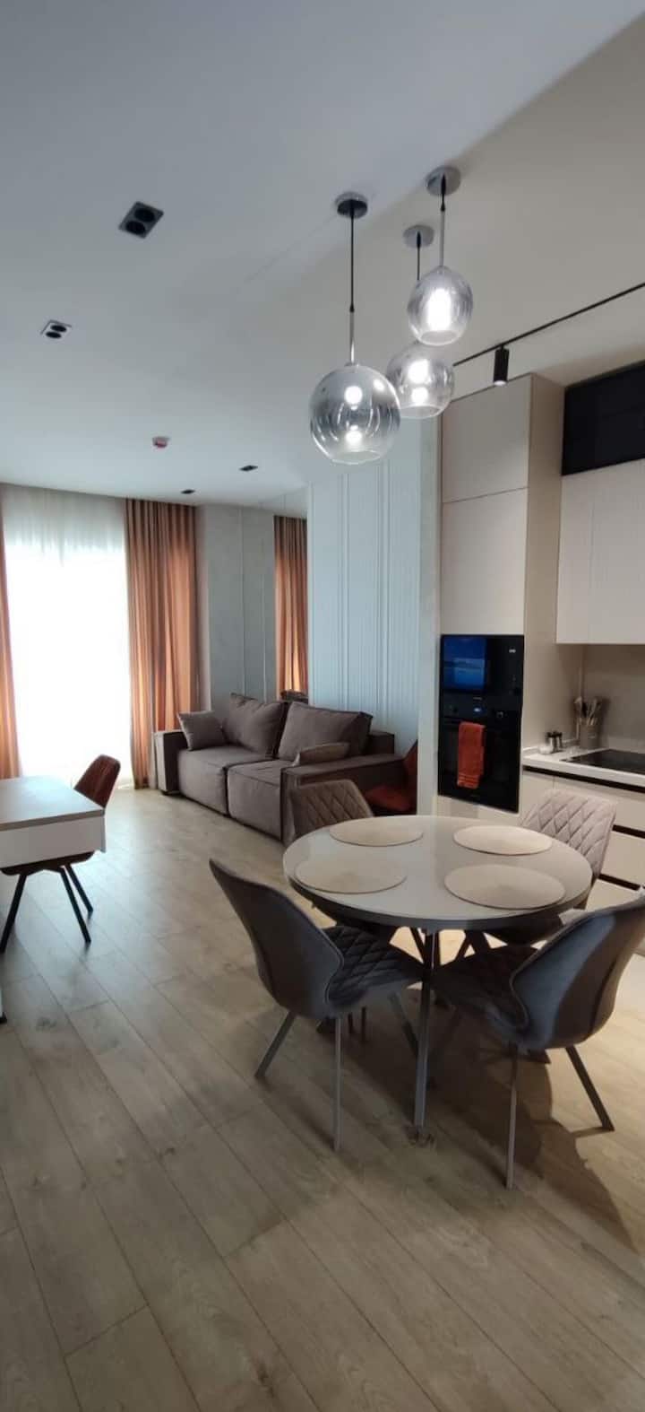 Modern Apartment In The Heart Of Tashkent! - Tashkent