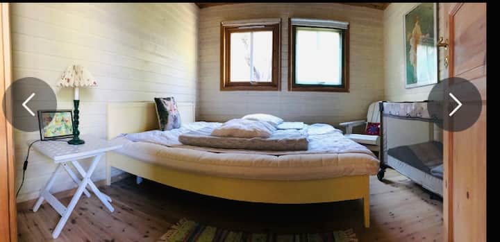 Schlafzimmer 2