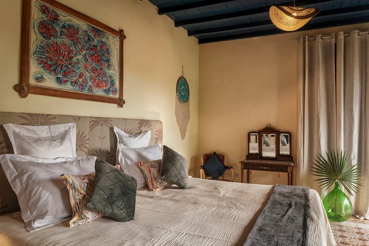 საძინებელი 1