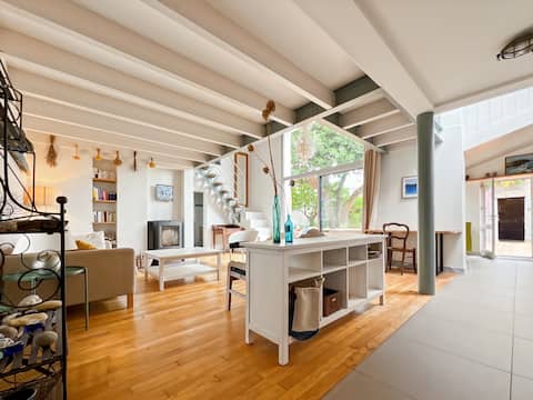 Propriété Airbnb réussie: La Santoline: Family House by the Sea à Sainte Marie De Ré