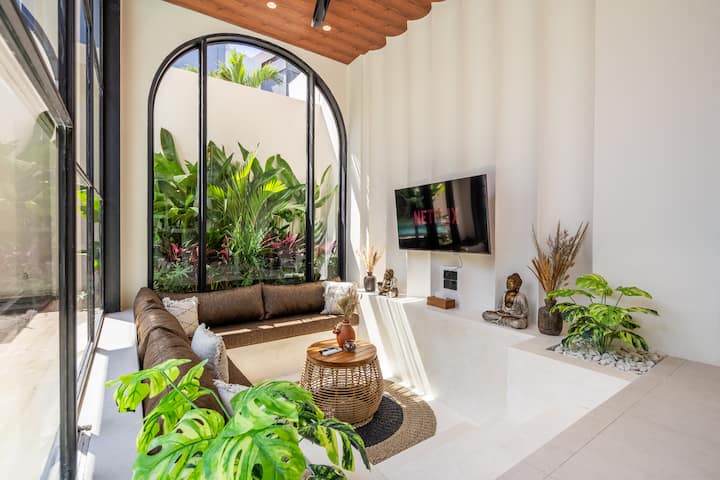 Villa interior, Uluwatu Dreams Bali