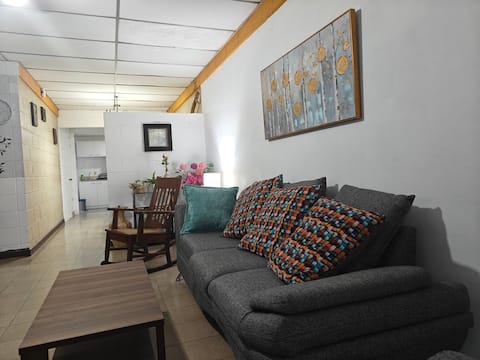Entire House in Merliot with A/C and Private Parking
