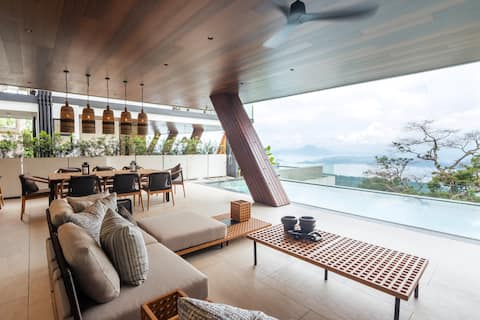 Villa 2 | Cozy Cliffside Escape