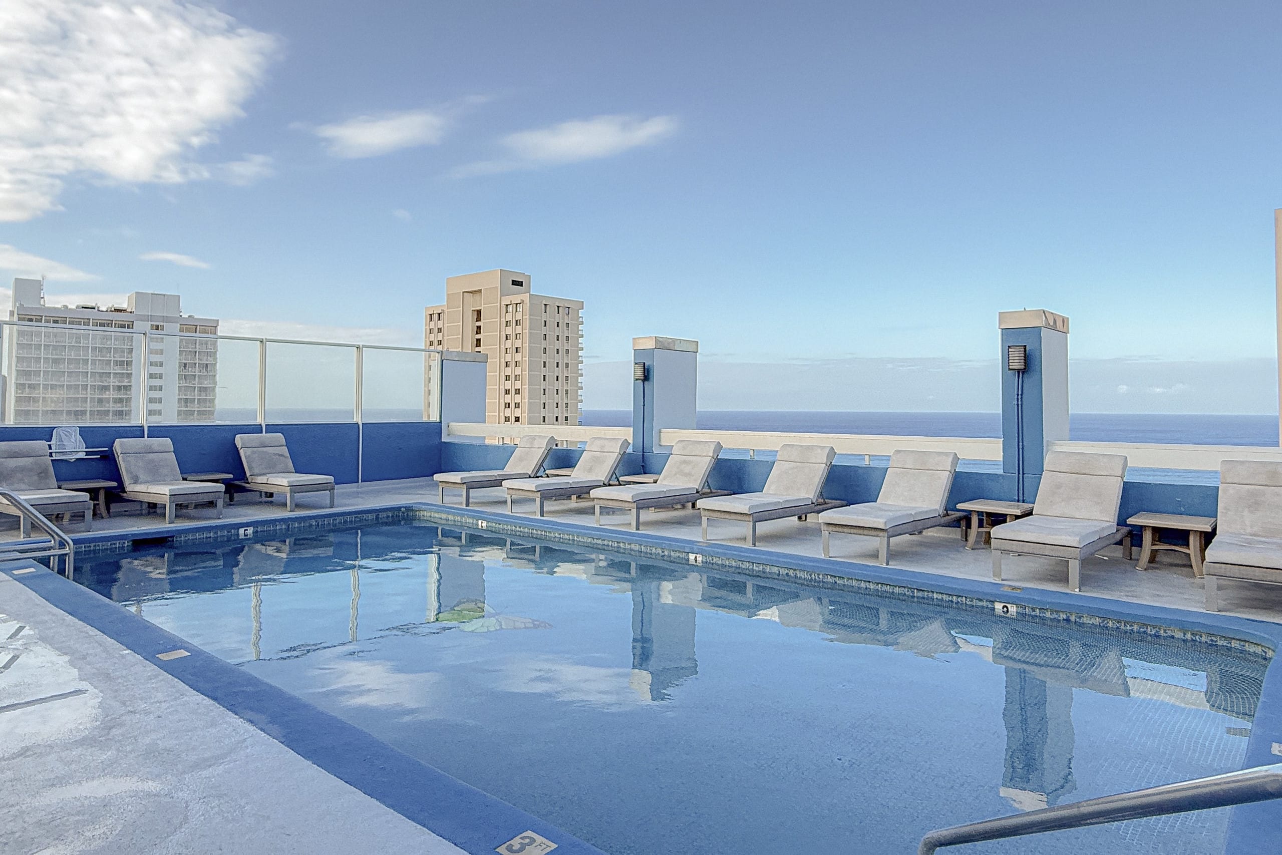 Waikiki Beach & Diamond Head View | 18F Luxe 1B - Image 73