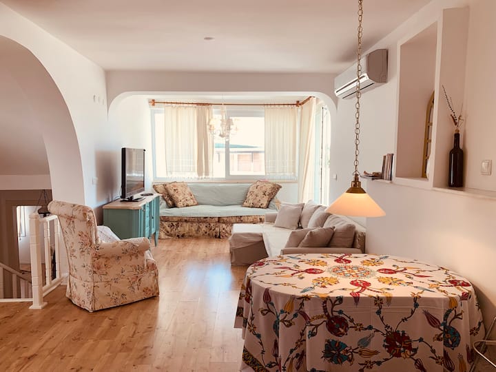 Bodrum Villa With Terrace & 3 Free Beaches - Akyarlar