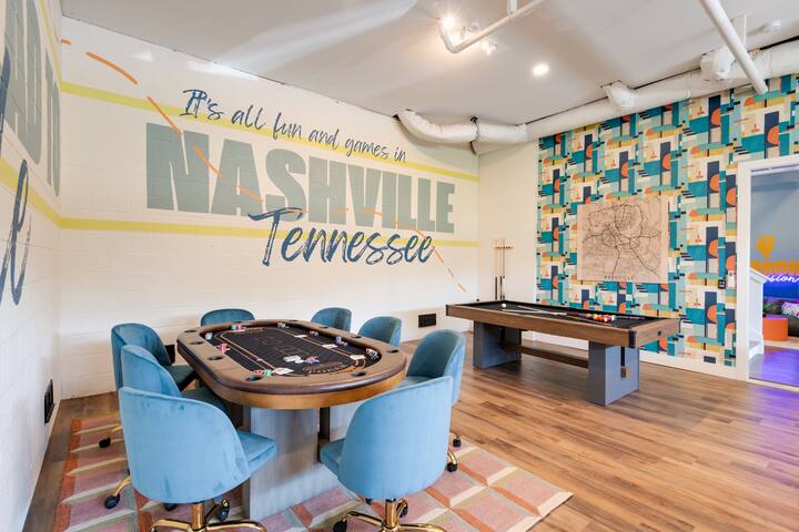 “The Pop Art Haus” | Gameroom • Pool • Pickleball gallery image 4