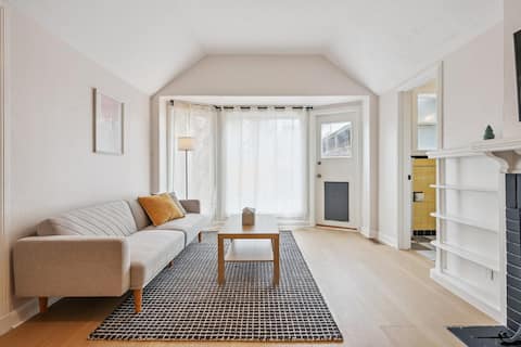 Top performing Airbnb: 2B1B Apt in SF Sunset | Walk to Beach, Parks&Zoo in Outer Parkside