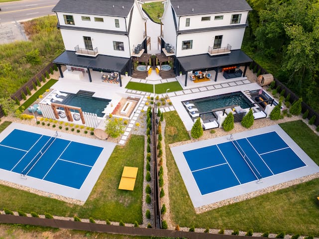 Speakeasy Duo | 2 Luxe Homes • Pools • Big Groups!