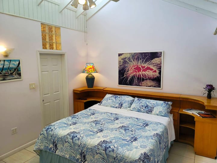 საძინებელი 1