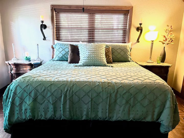 საძინებელი 1