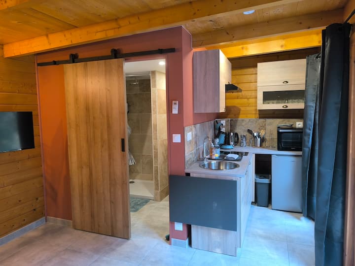 ÉVasion Sous Les Pins 20m² - Pélissanne