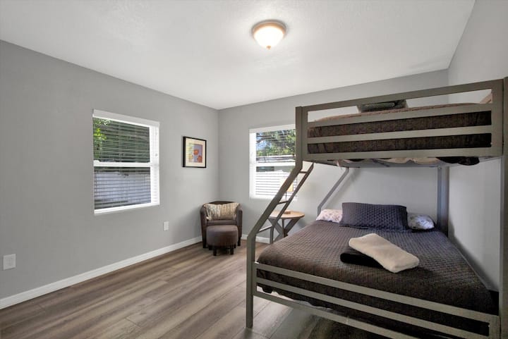 საძინებელი 3