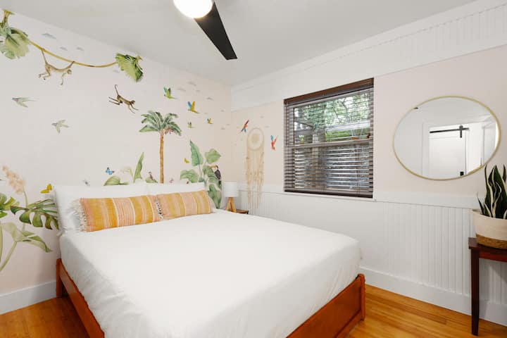 Deuxième chambre avec lit queen size et lit gigogne