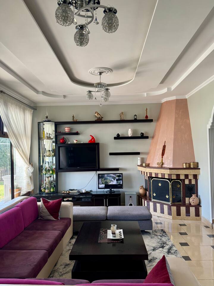Villa Kicka - Privatliv Og Ro - Albania