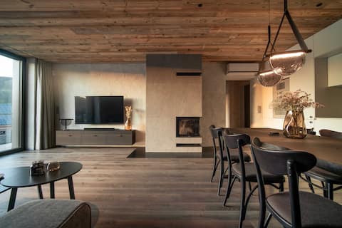 2 Peaks B1 Southern Serenity Spa